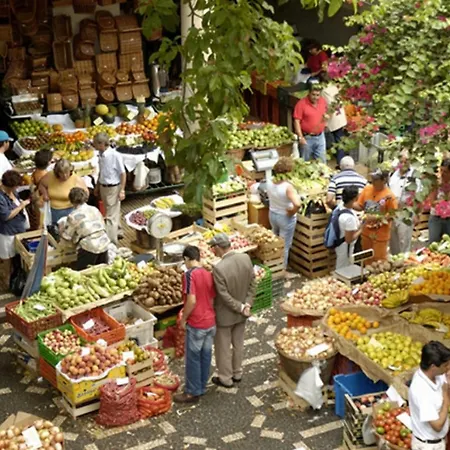 Floor With Balcony In *
