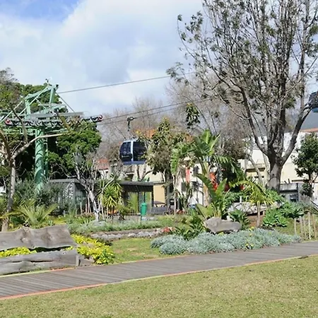 Floor With Balcony In * فونشال