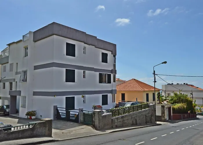 Floor With Balcony In Funchal (Madeira)